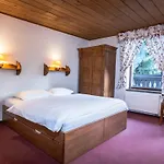 Apartmanovy Dom Maros * Pavčina Lehota