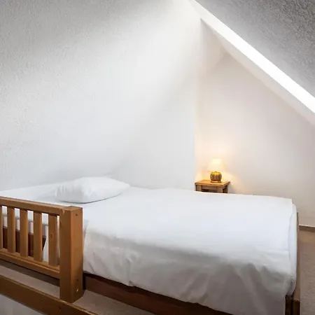 Apartmanovy Dom Maros * Pavčina Lehota