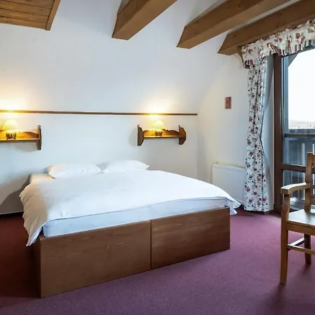 Apartmanovy Dom Maros