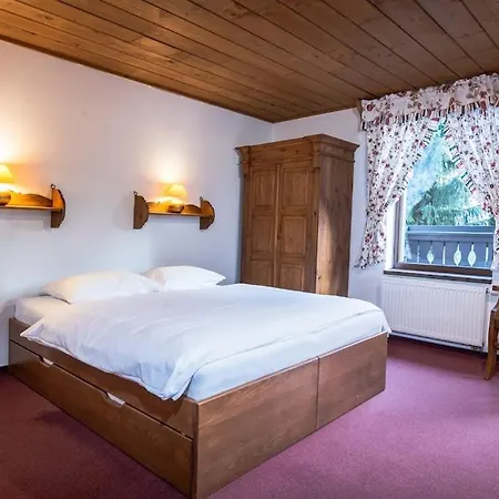 Apartmanovy Dom Vila Maros * Pavcina Lehota (Zilinsky)