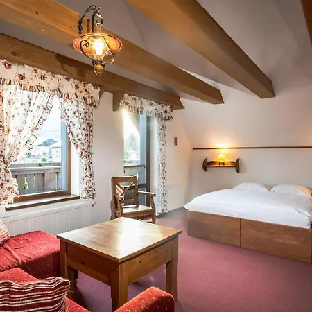 Apartmanovy Dom Maros * Pavčina Lehota