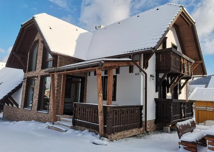 Apartmanovy Dom Maros アパート Pavčina Lehota