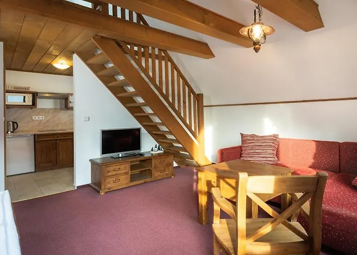 アパート Apartmanovy Dom Maros Pavčina Lehota